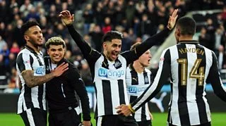 newcastle players.jpg
