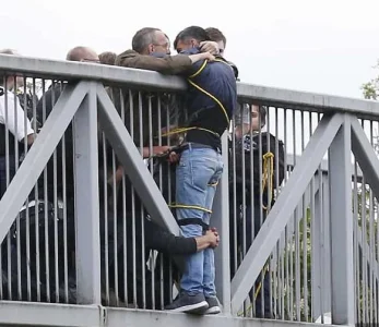 suicidal man b.PNG