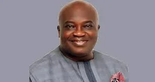 Okezie Ikpeazu.jpg Okezie Ikpeazu.jpg