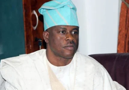 Obanikoro APC.JPG