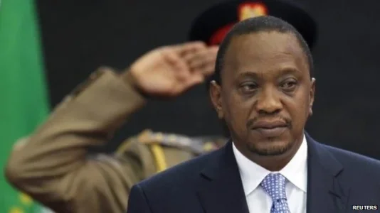 Kenya Slashes Salaries of President Kenyatta, Lawmakers